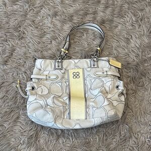 Coach Collette Signature Canvas and leather purse